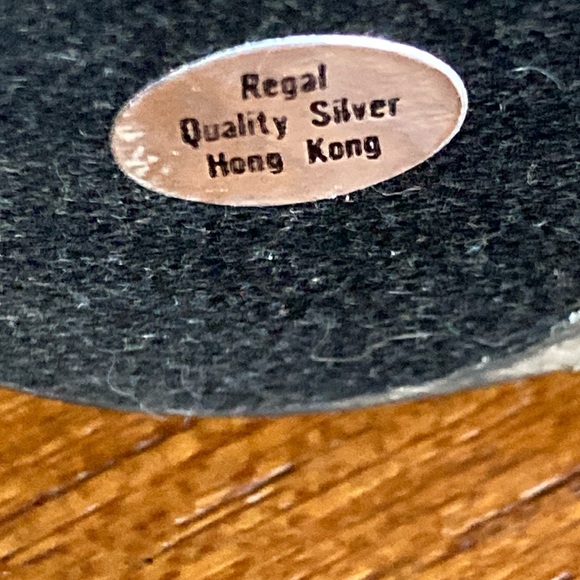 Elegant Silver Swan bud vase - Picture 2 of 4